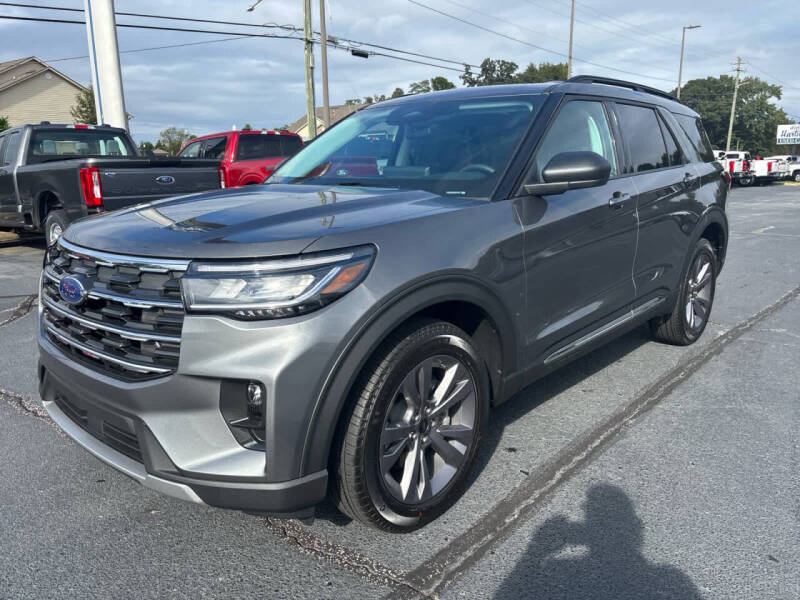 2025 Ford Explorer Active