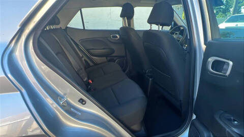 2022 Hyundai Venue SE