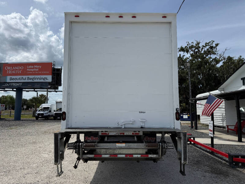 2018 International DuraStar 4300