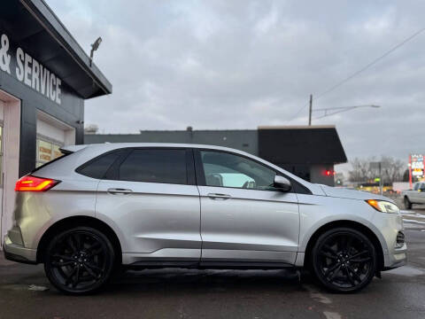 2019 Ford Edge ST