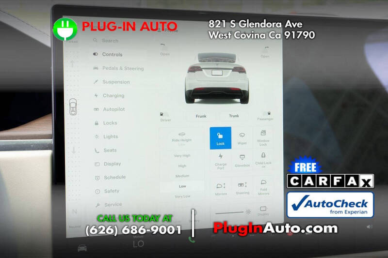 2023 Tesla Model X Standard Range