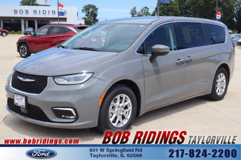 2023 Chrysler Pacifica Touring L