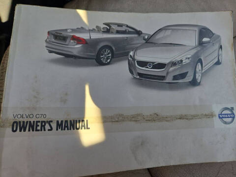 2011 Volvo C70 T5