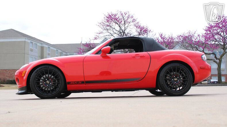 2006 Mazda MX-5 Miata