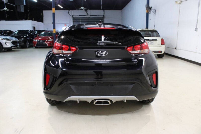 2019 Hyundai Veloster