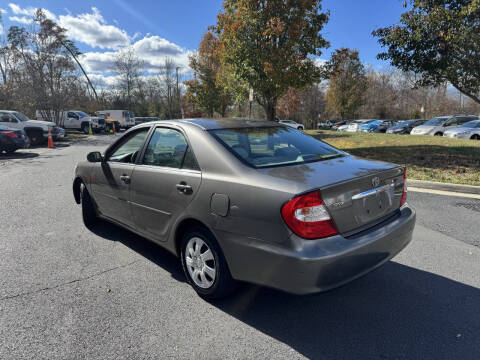 2004 Toyota Camry LE