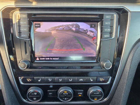 2017 Volkswagen Passat 1.8T R-Line