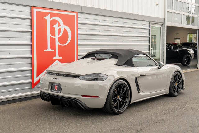 2022 Porsche 718 Boxster 47