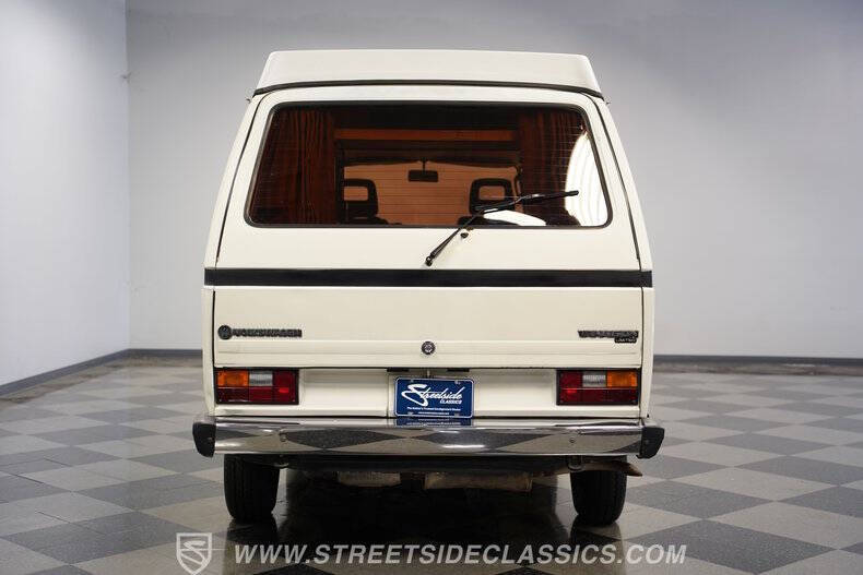 1984 Volkswagen Vanagon Camper