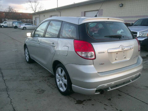 2004 Toyota Matrix XRS