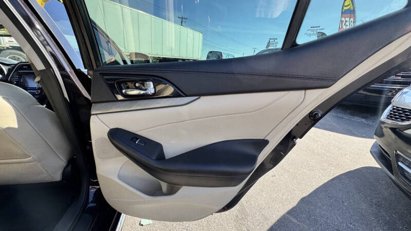 2016 Nissan Maxima 3.5 SV