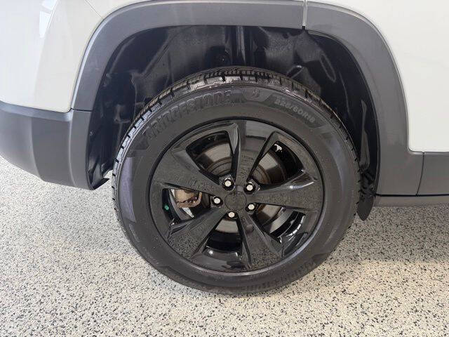 2021 Jeep Cherokee Altitude