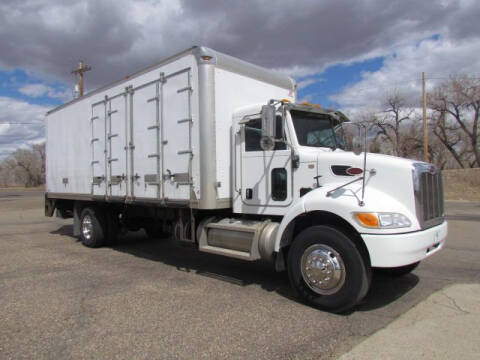 2013 Peterbilt 337
