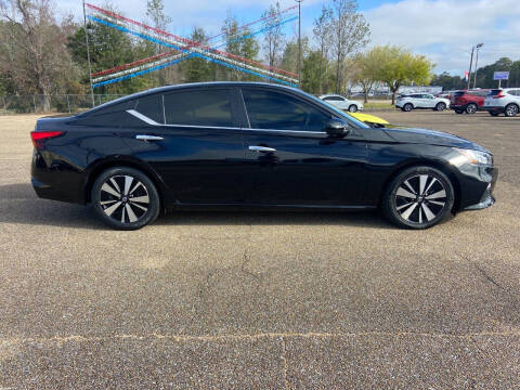 2022 Nissan Altima 2.5 SV