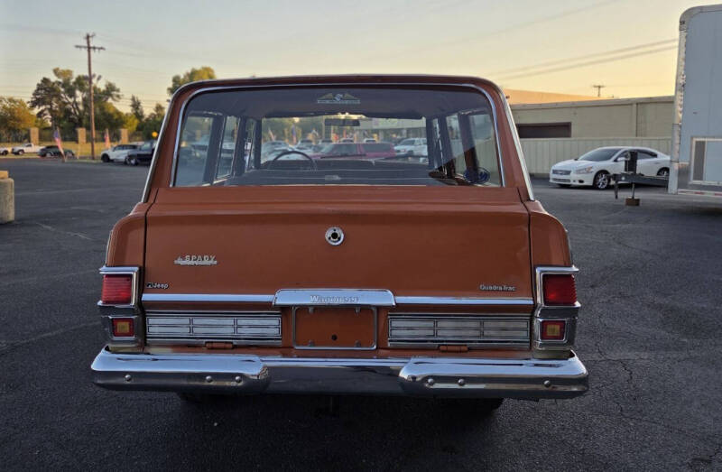 1976 Jeep Wagoneer