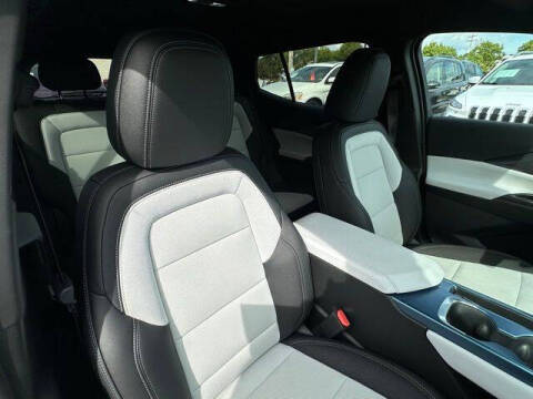 2024 Chevrolet Equinox EV LT