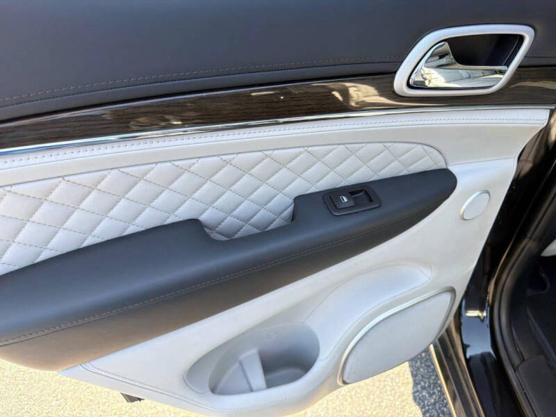 2019 Jeep Grand Cherokee Summit