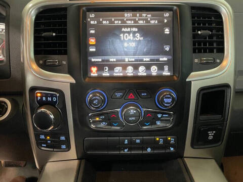 2016 RAM 1500 SLT