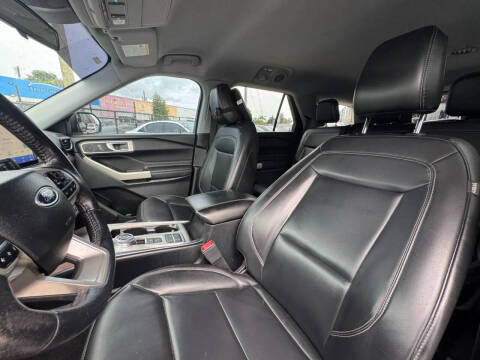 2021 Ford Explorer XLT