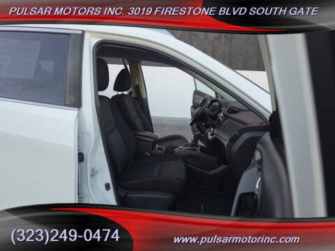 2020 Nissan Rogue SV