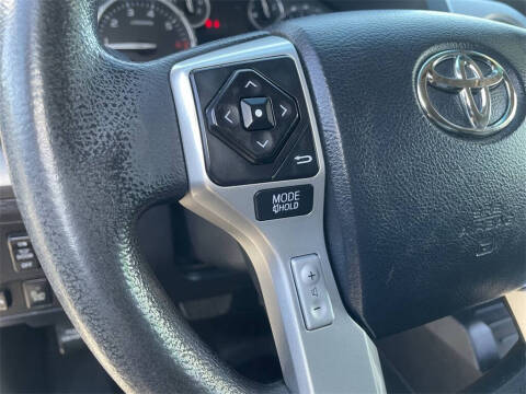 2017 Toyota Tundra SR5