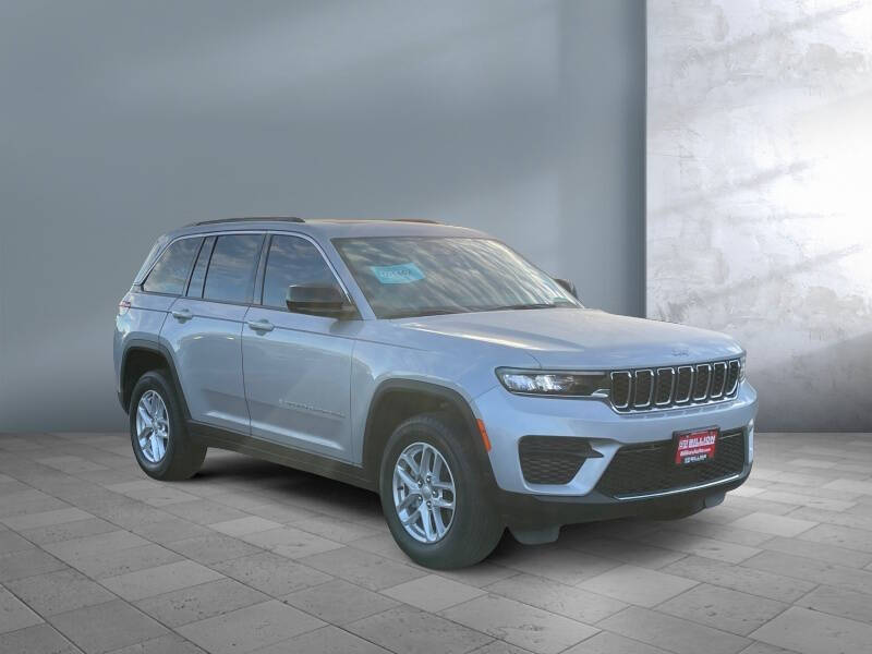 2024 Jeep Grand Cherokee Laredo X
