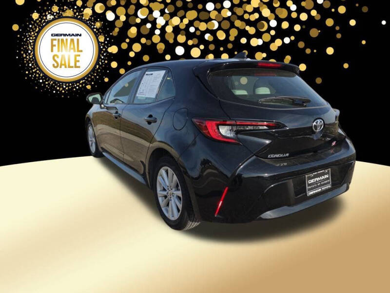 2025 Toyota Corolla Hatchback SE