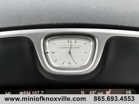 2015 Chrysler 300 Limited