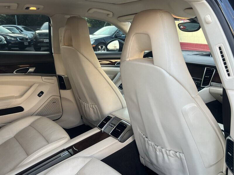 2014 Porsche Panamera