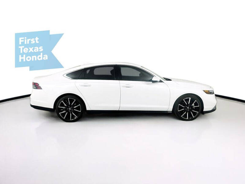 2025 Honda Accord Hybrid Touring