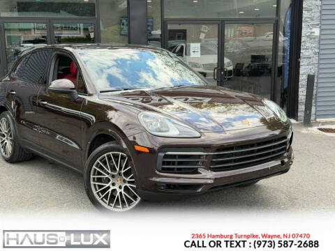 2023 Porsche Cayenne Platinum Edition