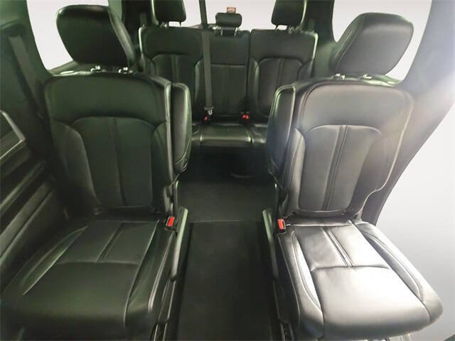 2023 Jeep Wagoneer Series III