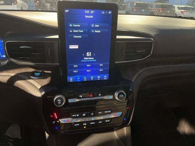 2022 Ford Explorer Platinum