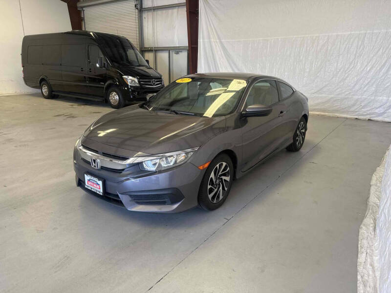 2017 Honda Civic LX-P