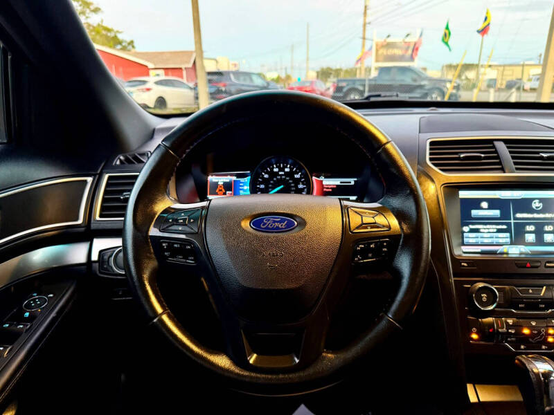 2016 Ford Explorer XLT