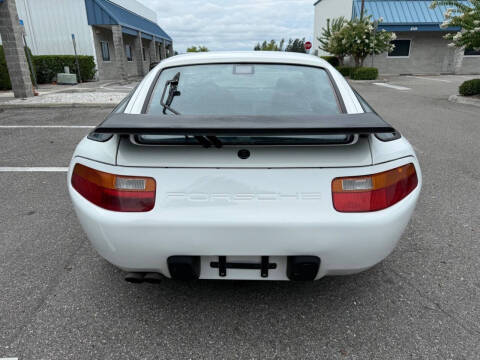 1987 Porsche 928 S4