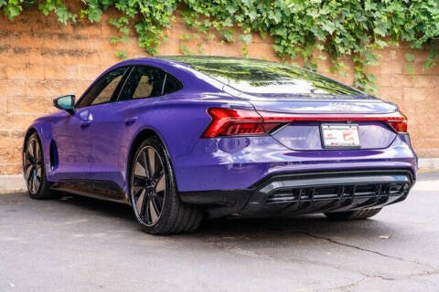 2023 Audi e-tron GT quattro Prestige