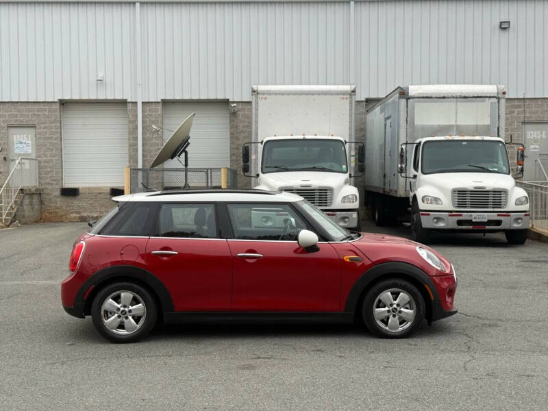 2016 MINI Hardtop 4 Door Cooper