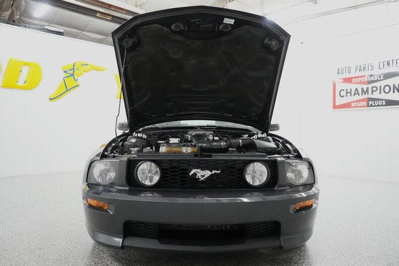 2008 Ford Mustang