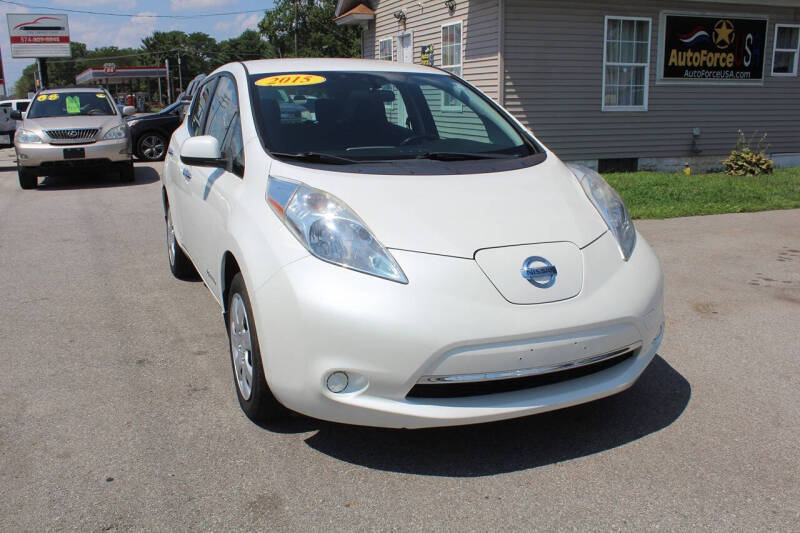 2015 Nissan LEAF S
