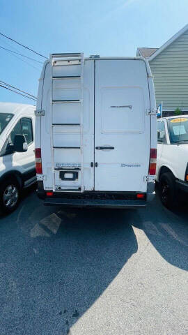 2004 Dodge Sprinter 2500