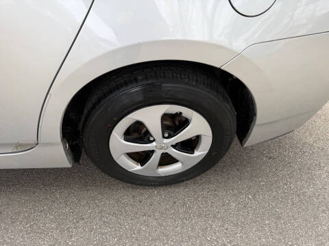 2014 Toyota Prius Two