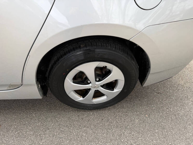 2014 Toyota Prius Two