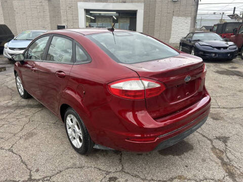 2016 Ford Fiesta SE