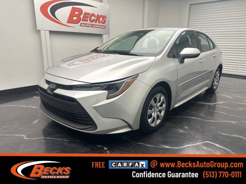 2023 Toyota Corolla LE's photo