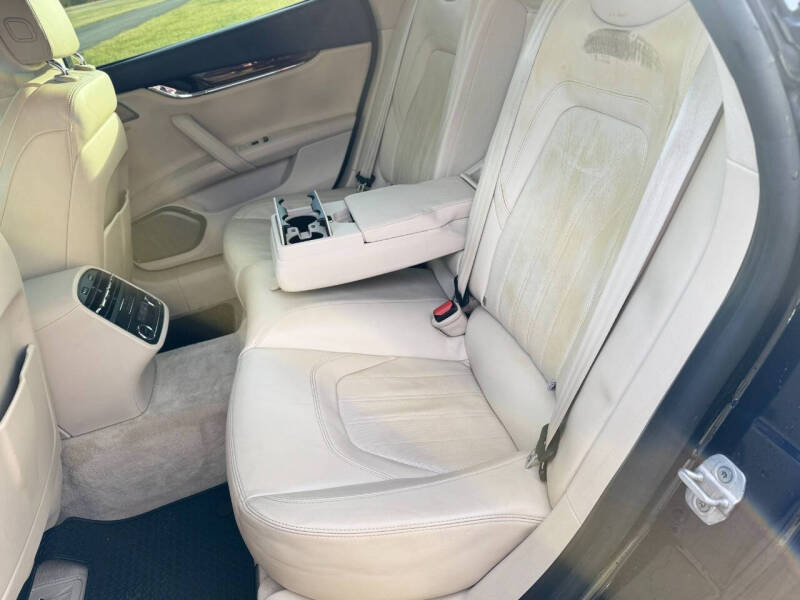 2014 Maserati Quattroporte Sport GT S