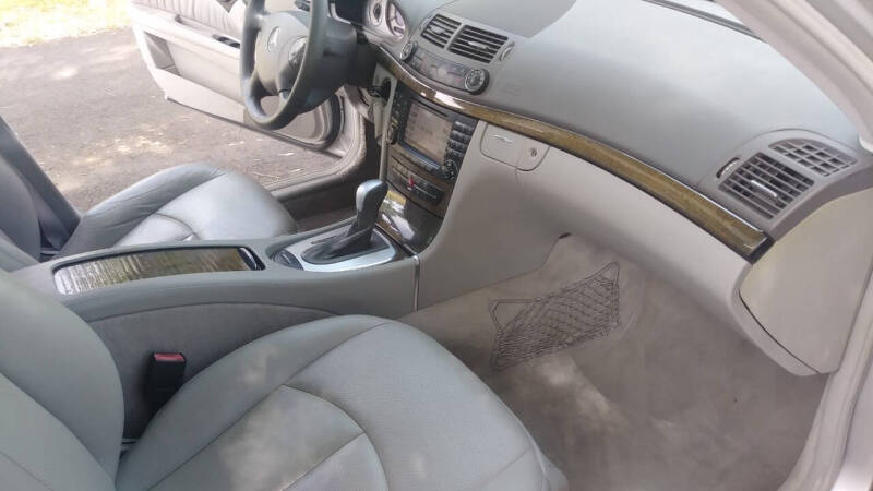 2005 Mercedes-Benz E-Class E 320