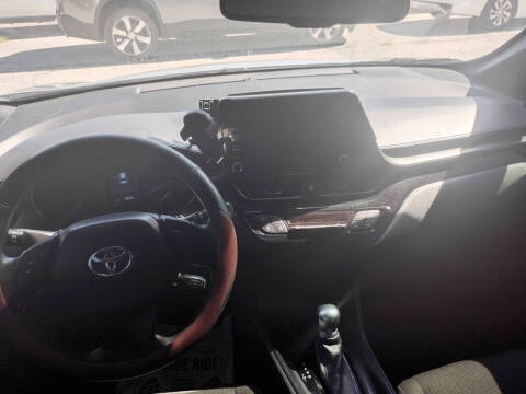 2019 Toyota C-HR LE