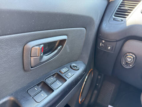 2011 Kia Soul +