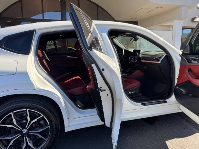 2024 BMW X4 xDrive30i